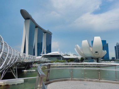 Singapore, Singapur - 6 Mayıs 2017: Marina Bay Sands ikonik kemer
