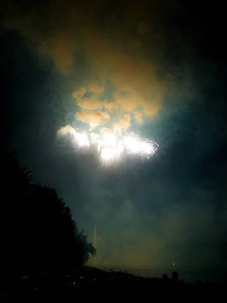 Independence Day fireworks in Washington, DC — Stock Photo, Image