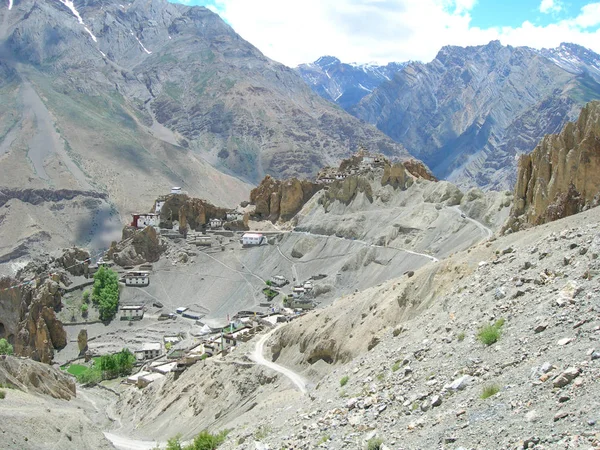 Trekking en las montañas del Himalaya en el norte de la India —  Fotos de Stock