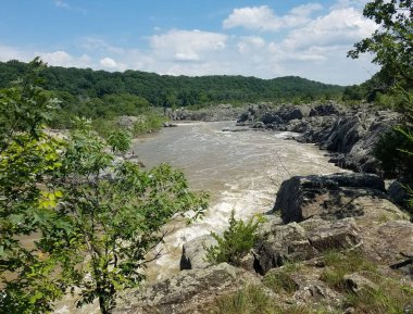 Büyük Şelaleler'deki Potomac nehri, Virginia