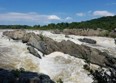 Büyük Şelaleler'deki Potomac nehri, Virginia