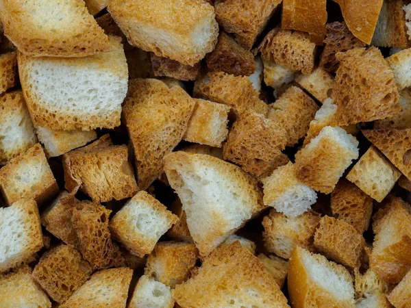 Selective Focus Slices Fried White Bread Close Tasty Rosy Croutons — Stock Photo, Image