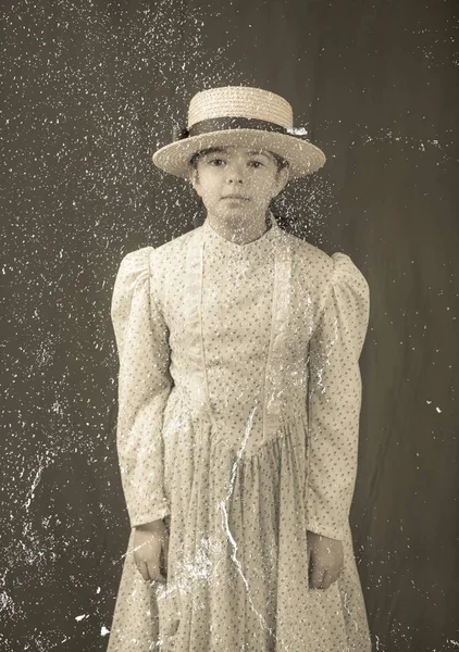 Replica Antique Photo Little Girl Turn 20Th Century Clothing — Stock Photo, Image