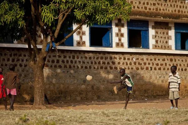 Fotboll i södra Sudan — Stockfoto