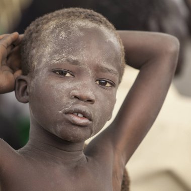Güney Sudan'da Dinka çocuk