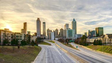 Hiçbir kişi ve araba ile Atlanta şehir merkezi