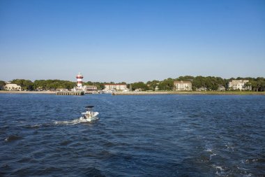Hilton Head'in sudan görünümü