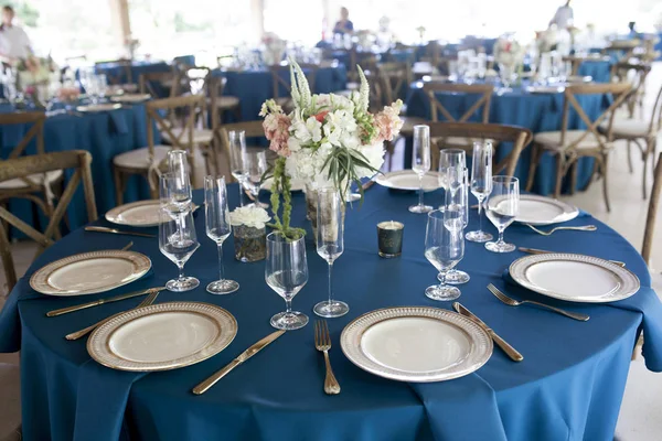 Elegant Table Settings Wedding Reception — Stockfoto