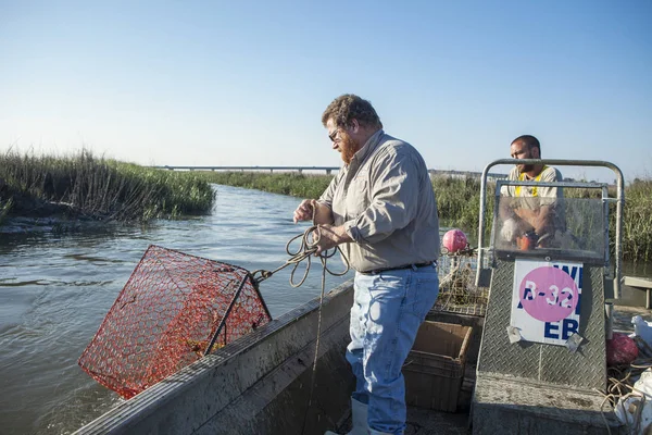 Pescador comercial de cangrejo — Foto de Stock