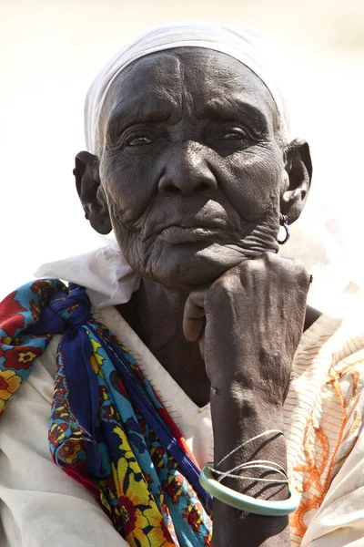 Sydsudanesisk kvinna — Stockfoto