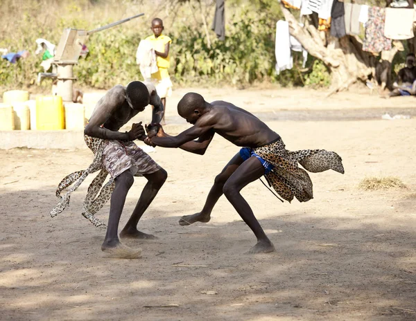 Jižního Súdánu zápasníci — Stock fotografie