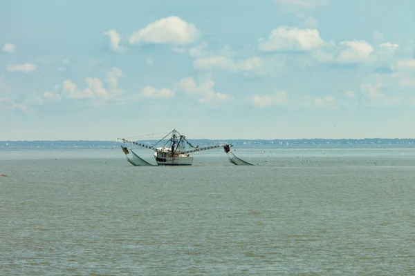 Shrimp boat in South Carolina — Stock Photo, Image