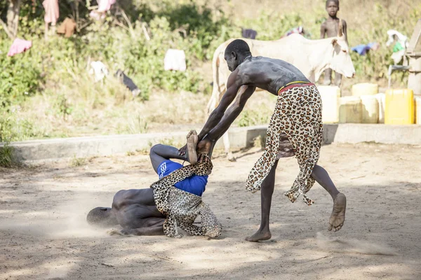 Zuid-Sudanese worstelen. — Stockfoto