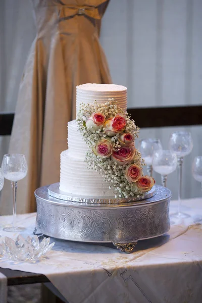 Vintage wedding cake — Stock Photo, Image