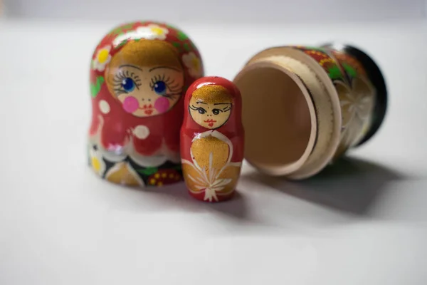 Russische Puppen - Souvenir aus Russland — Stockfoto