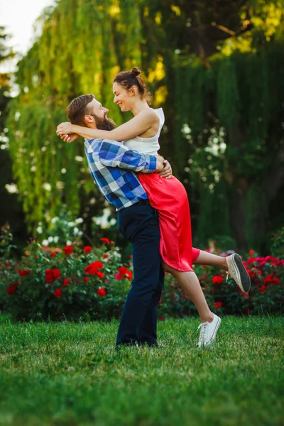 Happy Young Couple Love Hugging Enjoys Spring Day Loving Man — Stock Photo, Image