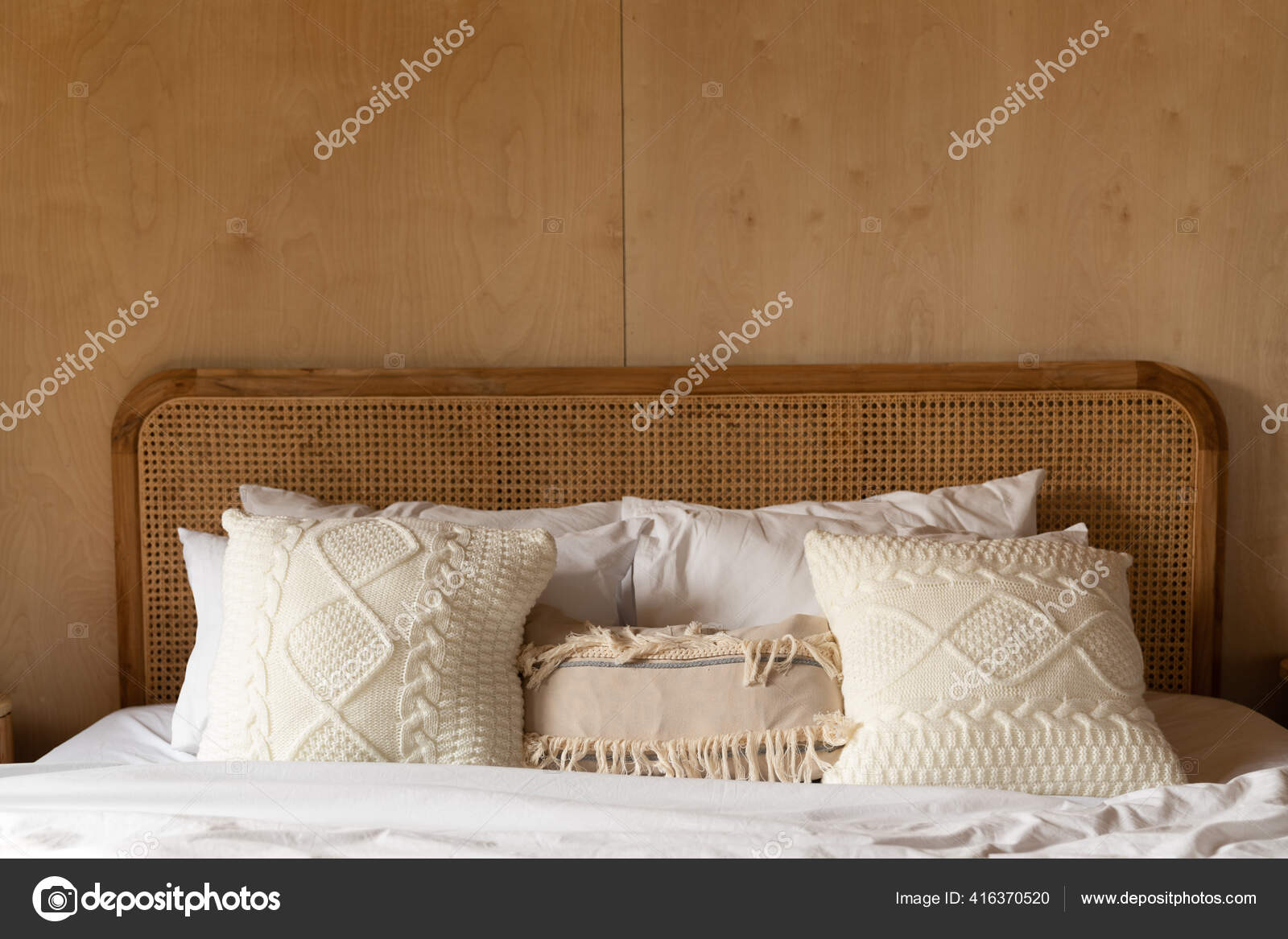 corner pillow for bed