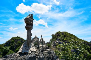 Ninh Binh tam COC 'da mua Mağarası dağından görünüm