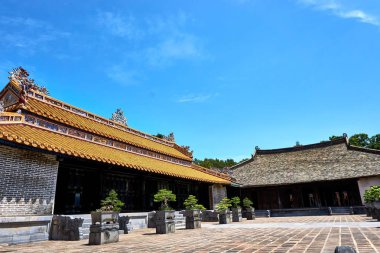 Hue, Vietnam'daki Tu Duc imparatorunun mezarı ve bahçeleri