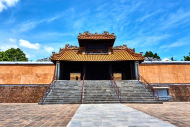 Hue, Vietnam'daki Tu Duc imparatorunun mezarı ve bahçeleri