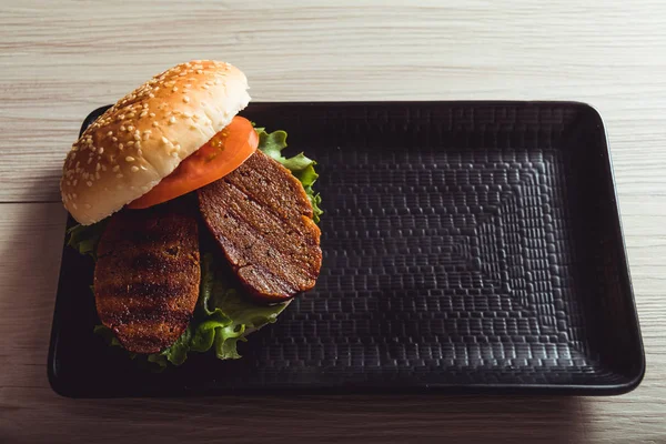 Vegan gastronomi, seitan vejetaryen ettir. Kopyalama alanı