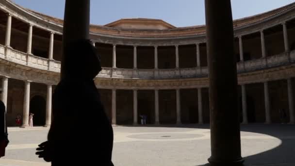 Granada Spanien September 2019 Palast Von Carlos Granada Mit Touristenbesuch — Stockvideo