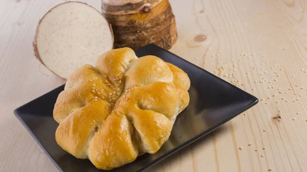 Pães Saborosos Deliciosos Assados Prato — Fotografia de Stock