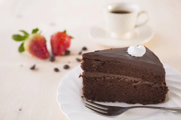 Pastel Chocolate Con Fresa Café Expreso — Foto de Stock