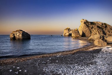 gün doğumunda Kıbrıs'ın en romantik plajı