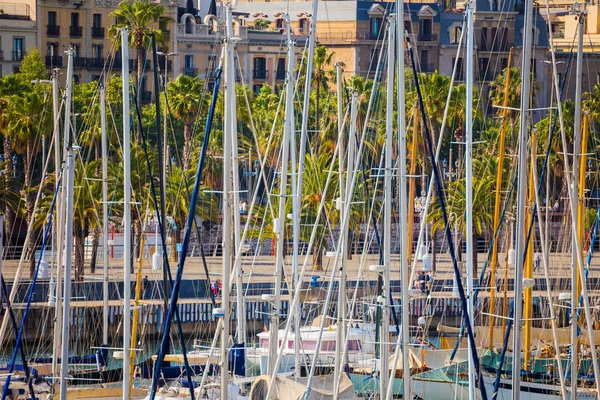 Mastos Iates Navios Perto Marina Barcelona Espanha — Fotografia de Stock