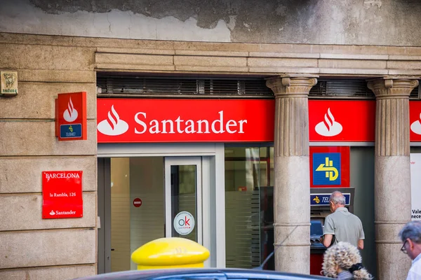 Barcelona España Abril 2018 Logo Bank Santander Barcelona España Día — Foto de Stock