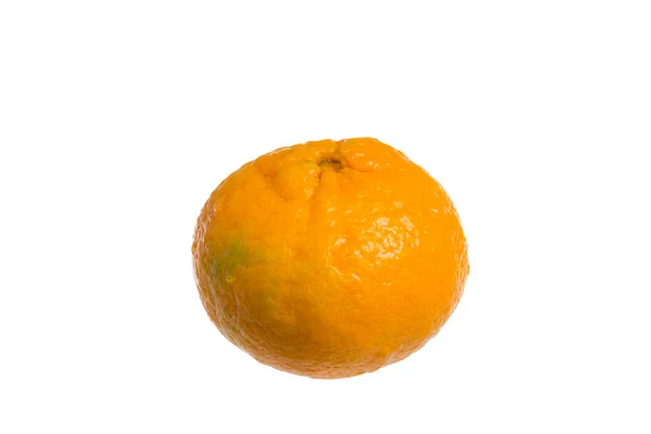 Orange Saftige Mandarinen Mit Wassertropfen Auf Weißem Hintergrund — Stockfoto