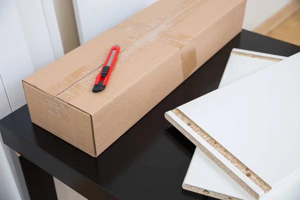 Close View Self Assembly Chest — Stock Photo, Image