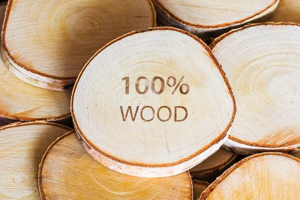 Wooden Melihat Potongan Birch Dengan Tulisan Laser Terukir 100 Kayu — Stok Foto