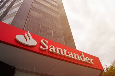 Palma De Mallorca, İspanya - 27 Ağustos 2017: Bankası Santander Palma de Mallorca için.