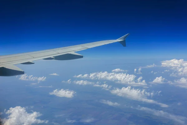 Tragflächen Passagierflugzeug Während Des Fluges Hintergrund — Stockfoto