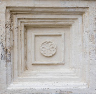 mimari panel, caisson, duvarda girinti - eski manastırın duvarında dekorasyon