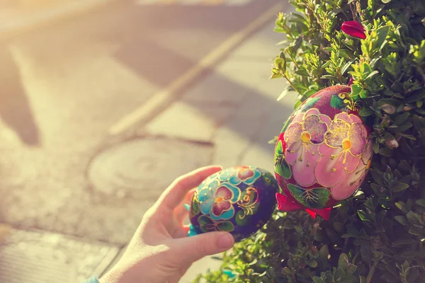 Moscow Russia April 2019 Girl Holding Decorative Egg Easter Festival — Stock Photo, Image