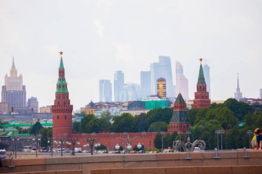 Moskova kremlin güneşli bir günde