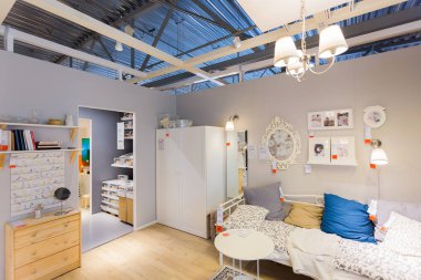 Moskova, Rusya - 12 Ağustos 2018: Ikea mağazasında iç oturma odası