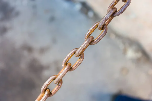 Старая железная цепь — стоковое фото