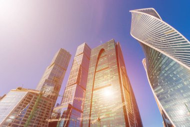 Moskova, Rusya - 07 Mart 2018: Moskova şehrinin iş merkezinde yüksek katlı.