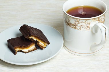 çay bardağı ile masada tabaktabaktabak tabaktabak tabaktabak tabaktabak tabaktabak tabaktabak tabaktabak tabaktabak tabaktabak tabaktabak tabak tabak tabak tabak tabak tabaktabak 