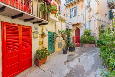 İtalya, Sicilya 'da Palermo yakınlarındaki Monreale şehrinde.