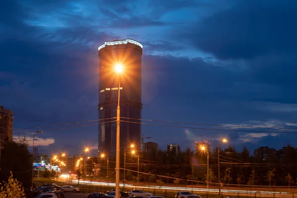 Russia, Tatarstan, July 27, 2019. The business district is far away from this residential district mostly full of high rise condos. — Stock Photo, Image