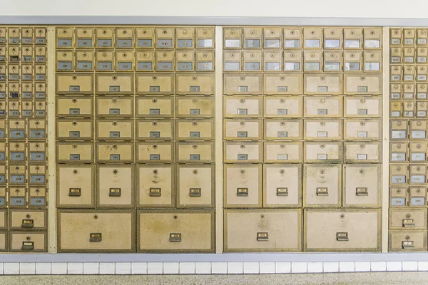 Orta Yüzyıl Tasarım Pirinç Posta Posta Kutuları