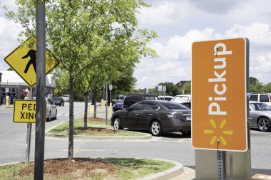 Walmart Pickup Servis Park Alanı