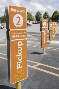 Walmart Pickup Servis Park Alanı
