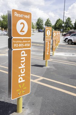 Walmart Pickup Servis Park Alanı