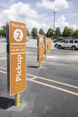 Walmart Pickup Servis Park Alanı